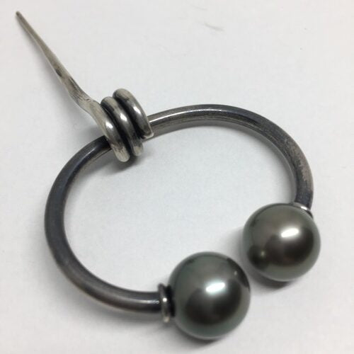 Penannular Shawl Pin - Tahitian Pearls/Dark Gray
