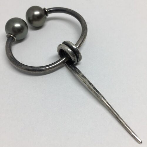 Penannular Shawl Pin - Tahitian Pearls/Dark Gray