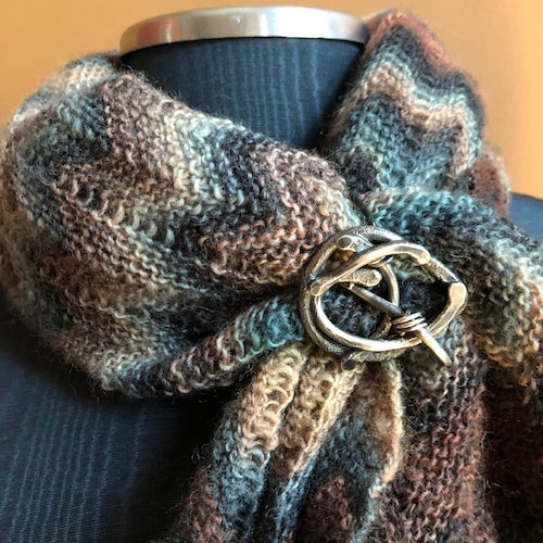 Shawl/Scarf Cuff - Version 1